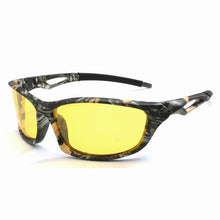 Load image into Gallery viewer, Classic Design Polarized Sunglasses